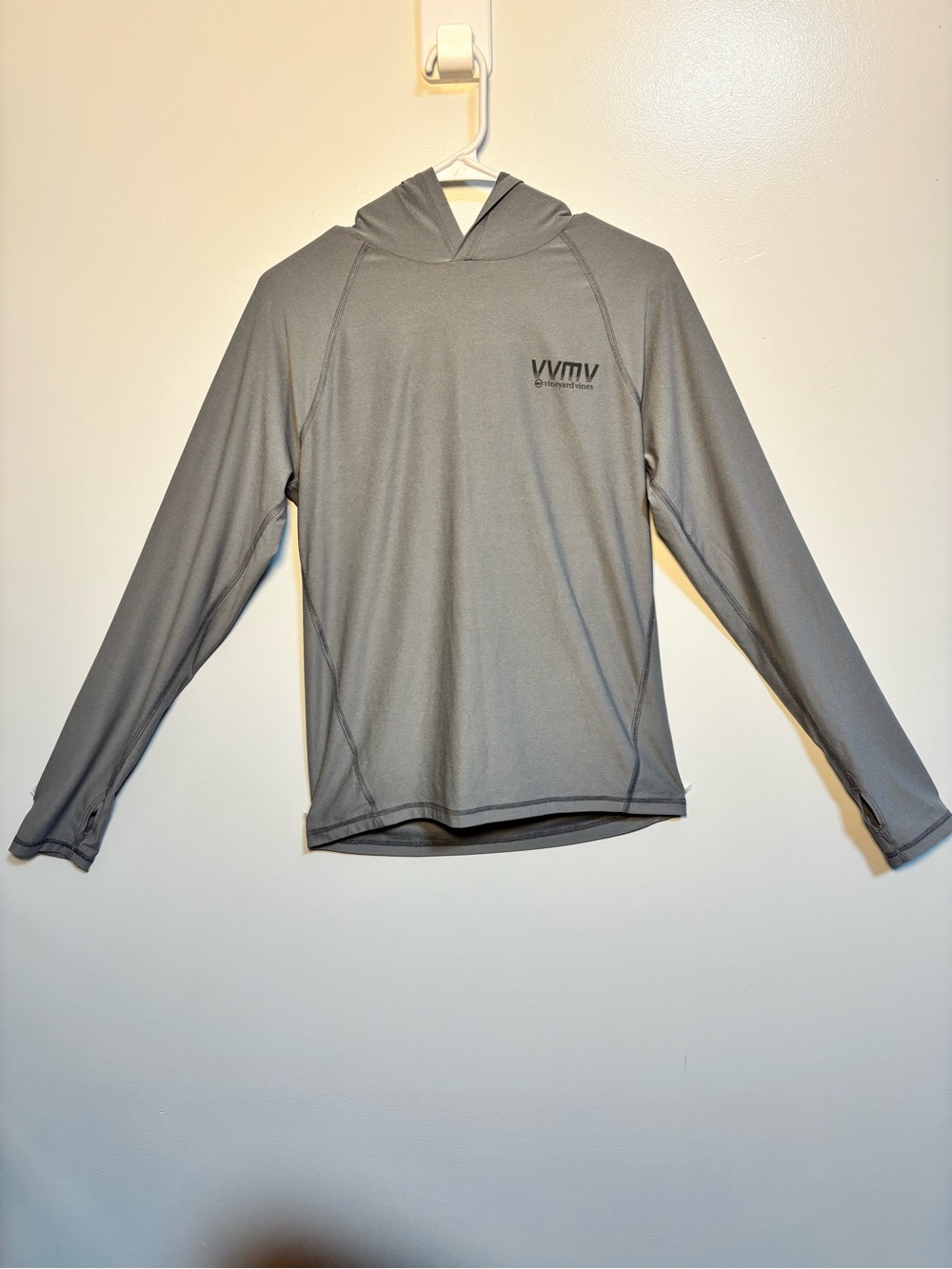 Vineyard Vines Men’s Gray Long-Sleeve Swim Rash Guard Hoodie